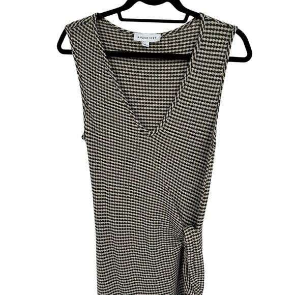 Amour Vert Black and White Maxi Dress - Picture 2 of 6